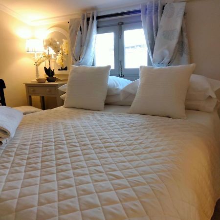Les Penyetes Boutique Bed And Breakfast Campell Exterior photo